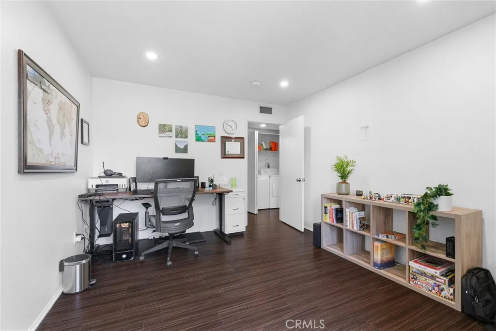 Additional image 48 of 4275 Via Arbolada Unit 210, Los Angeles, CA 90042