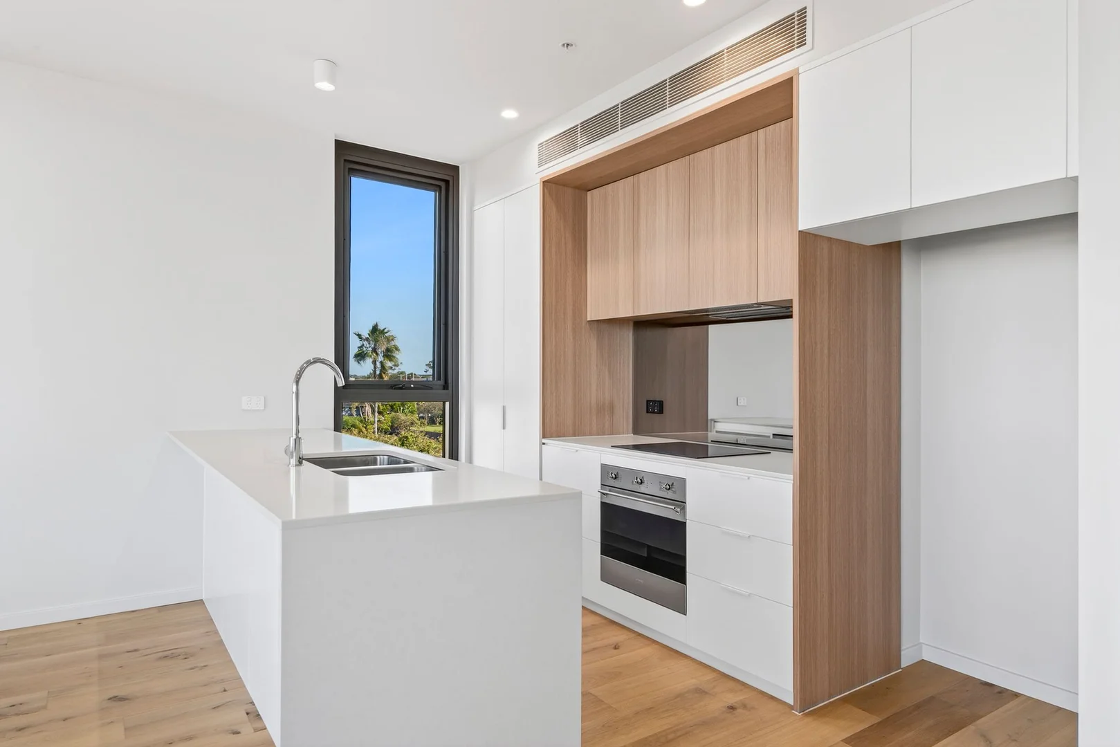 Additional image 6 of 404/28-30 Waugh Street, Port Macquarie NSW 2444