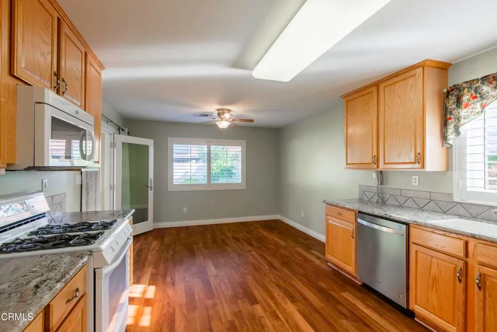 Additional image 6 of 9910 Timeless Rose Court, Bakersfield, CA 93311