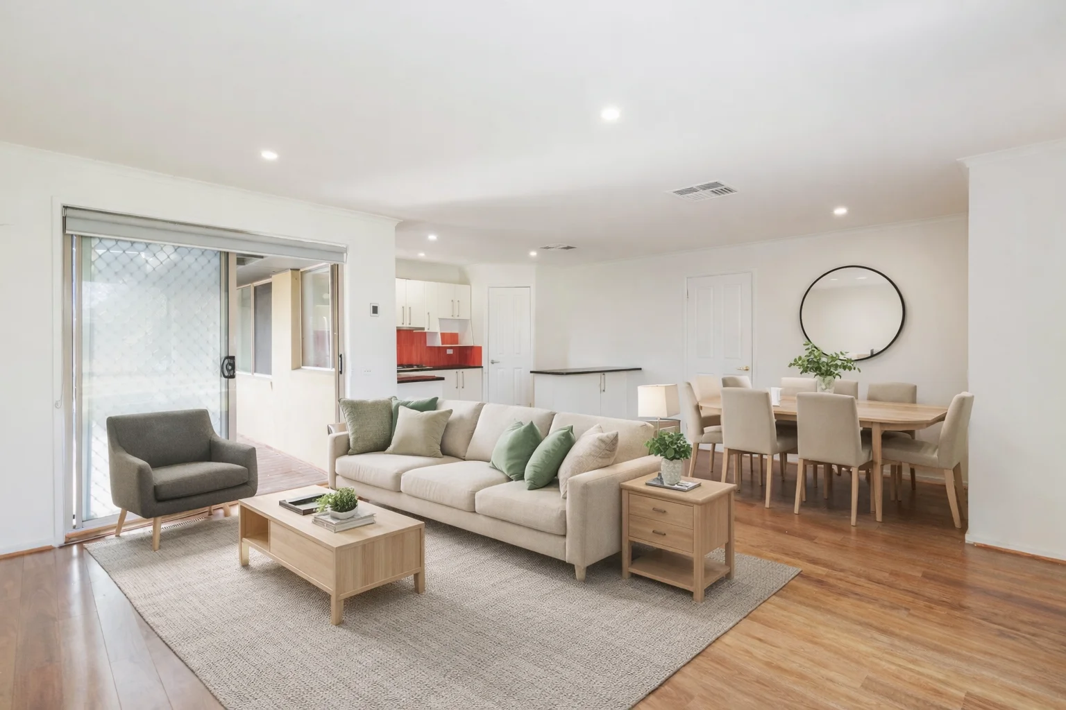 Additional image 4 of 81 Luscombe Avenue, Carrum Downs VIC 3201