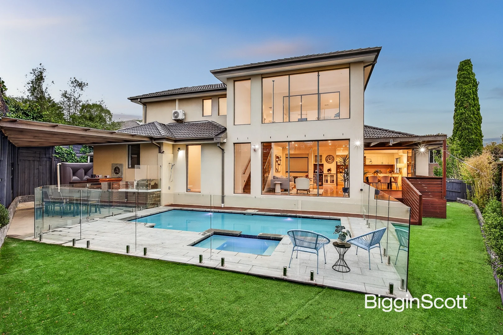 2/35 Illuka Crescent, Mount Waverley VIC 3149