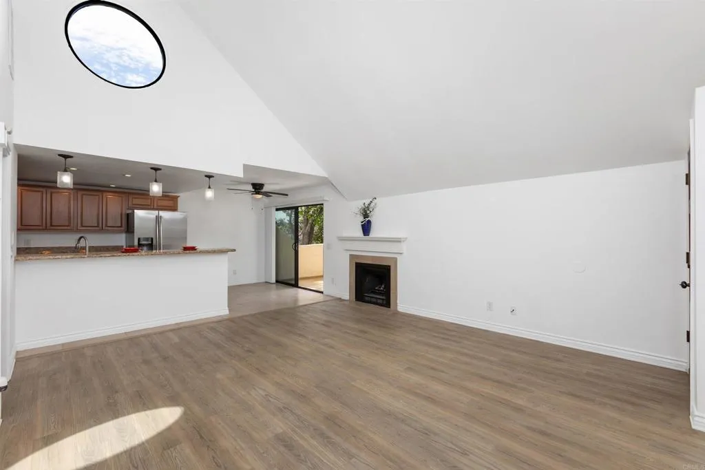 Additional image 26 of 333 Melrose Dr. Unit F, Vista, CA 92083