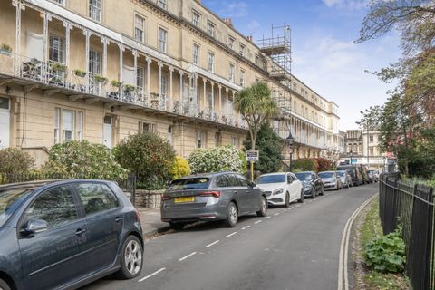 South Parade Mansions, Clifton, Bristol BS8