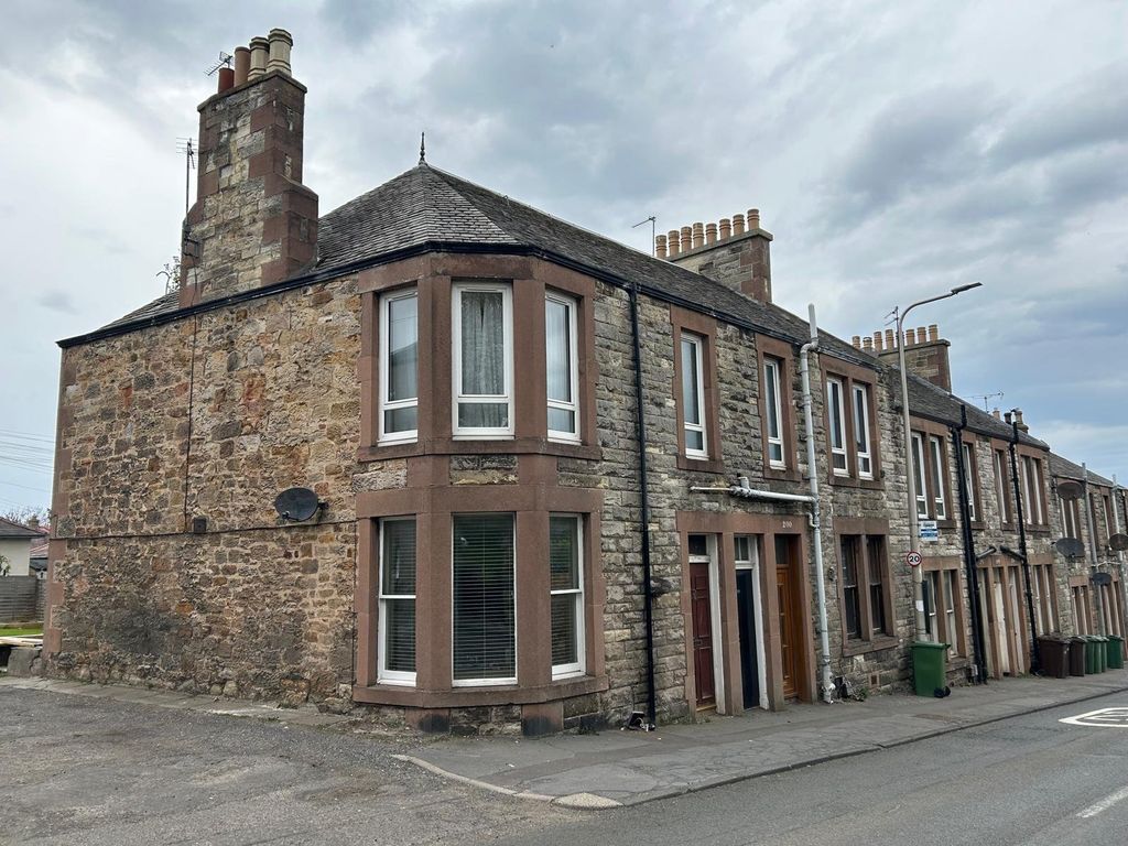 1 bed flat to rentChurch Street, Tranent, East Lothian EH33