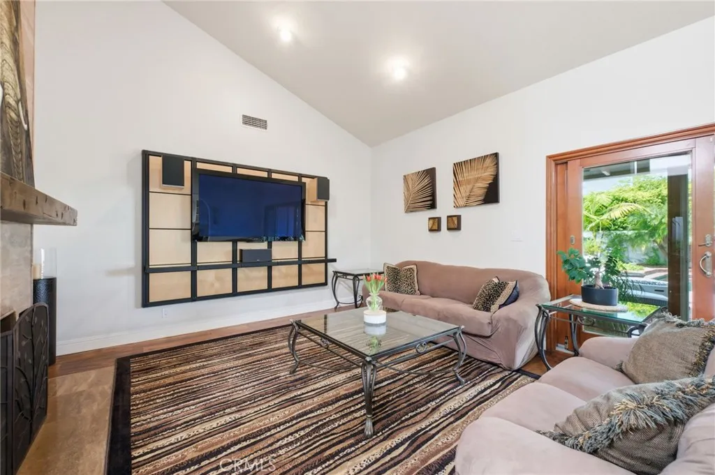 Additional image 108 of 1633 Santiago Dr, Newport Beach, CA 92660