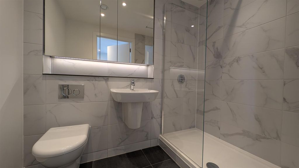 Additional image 6 of 2 bed flat to rentThe Railings, Middlewood Locks M5