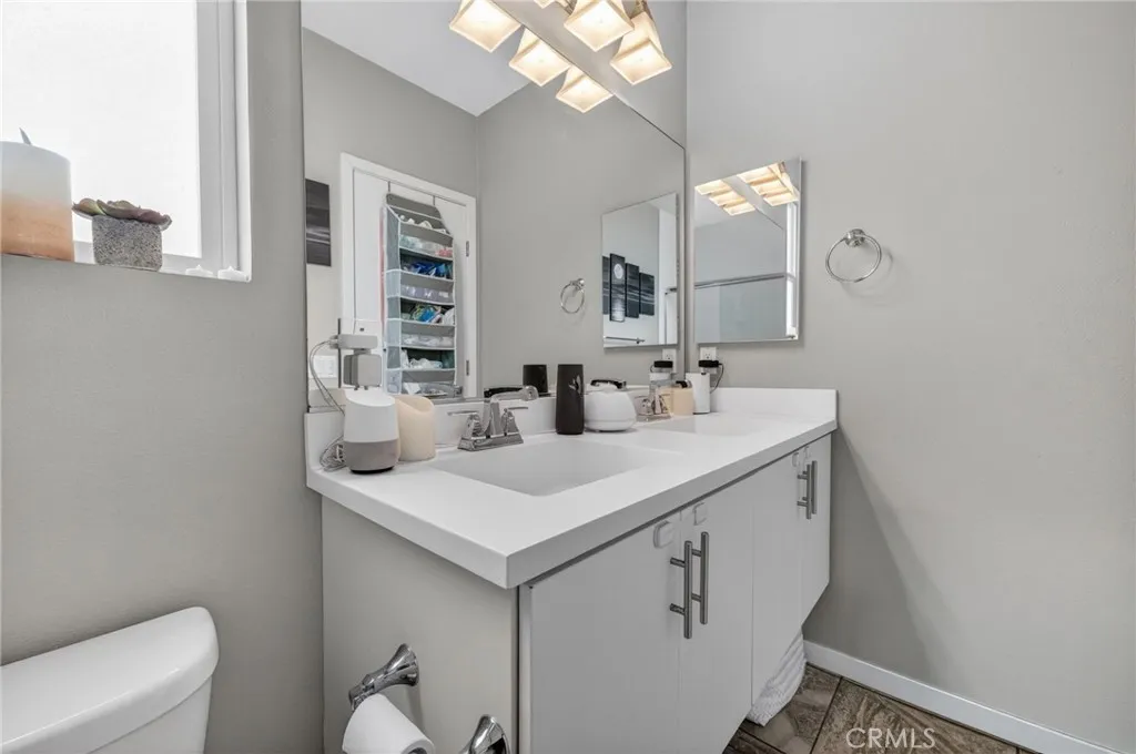 Additional image 96 of 821 Brickyard, Costa Mesa, CA 92627