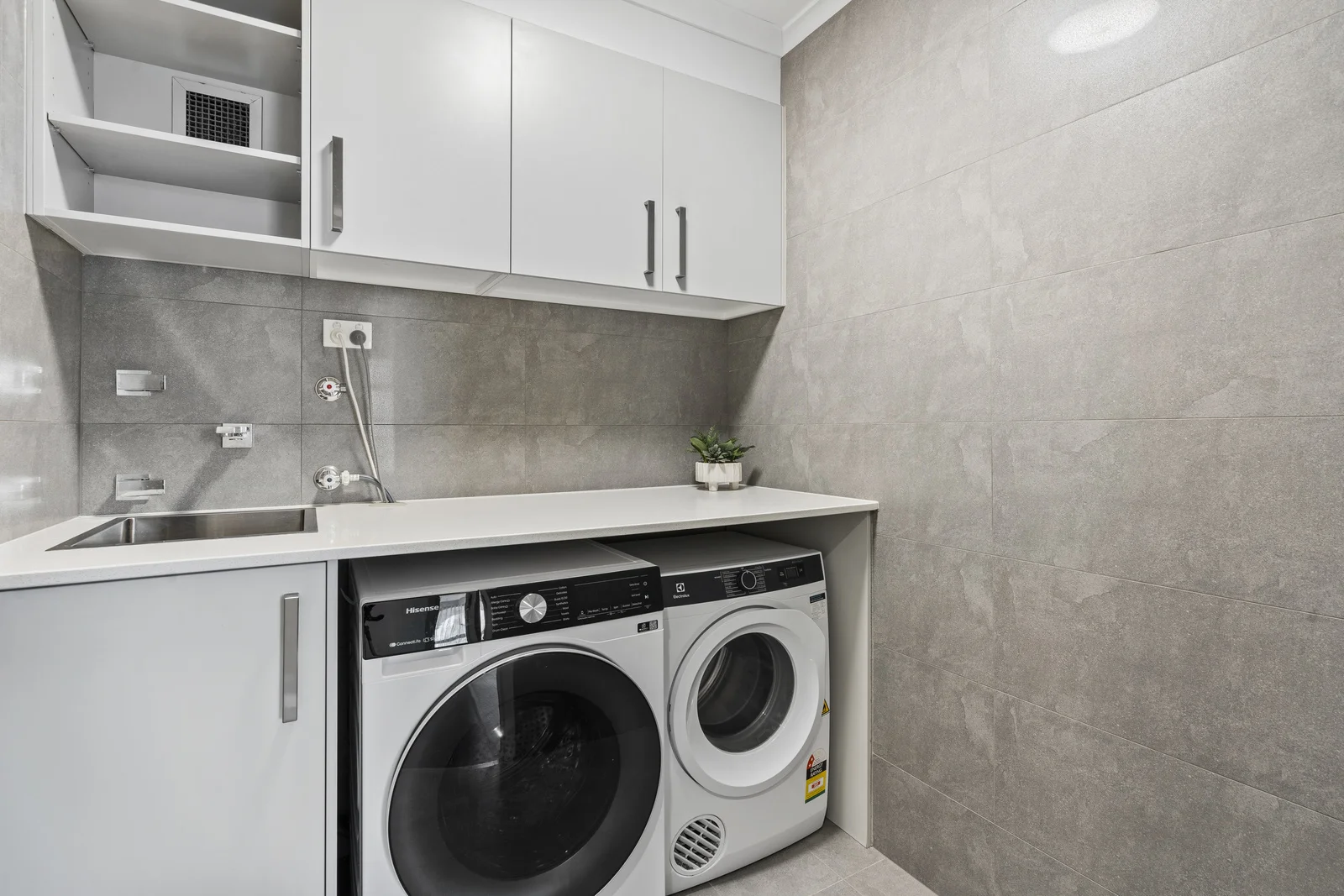 Additional image 16 of 52/33 Thornton Street, Surfers Paradise QLD 4217