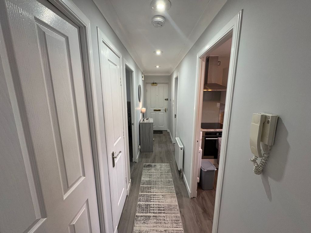 Additional image 11 of 2 bed flat to rentKirklands, Renfrew PA4