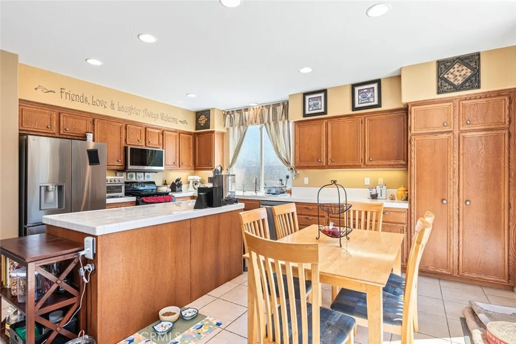 Additional image 60 of 189 Goldenrod Ave, Perris, CA 92570