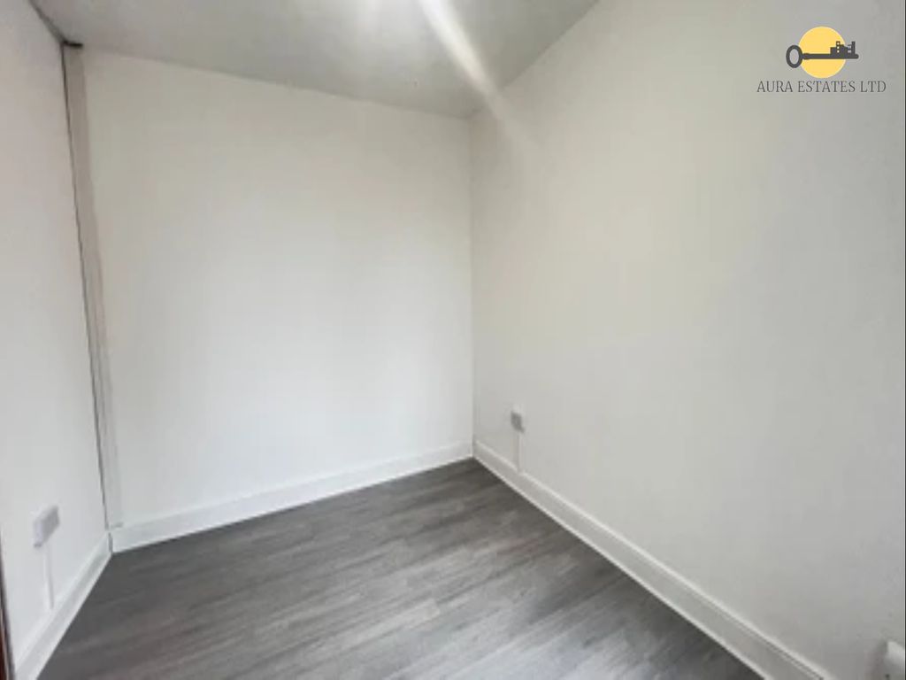 Additional image 4 of 6 bed shared accommodation to rentWestbourne Road, Luton LU4
