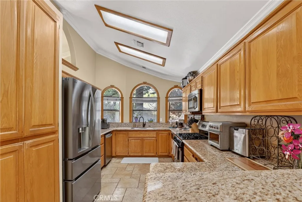 Additional image 9 of 315 Fairway Drive, Lake Arrowhead, CA 92352