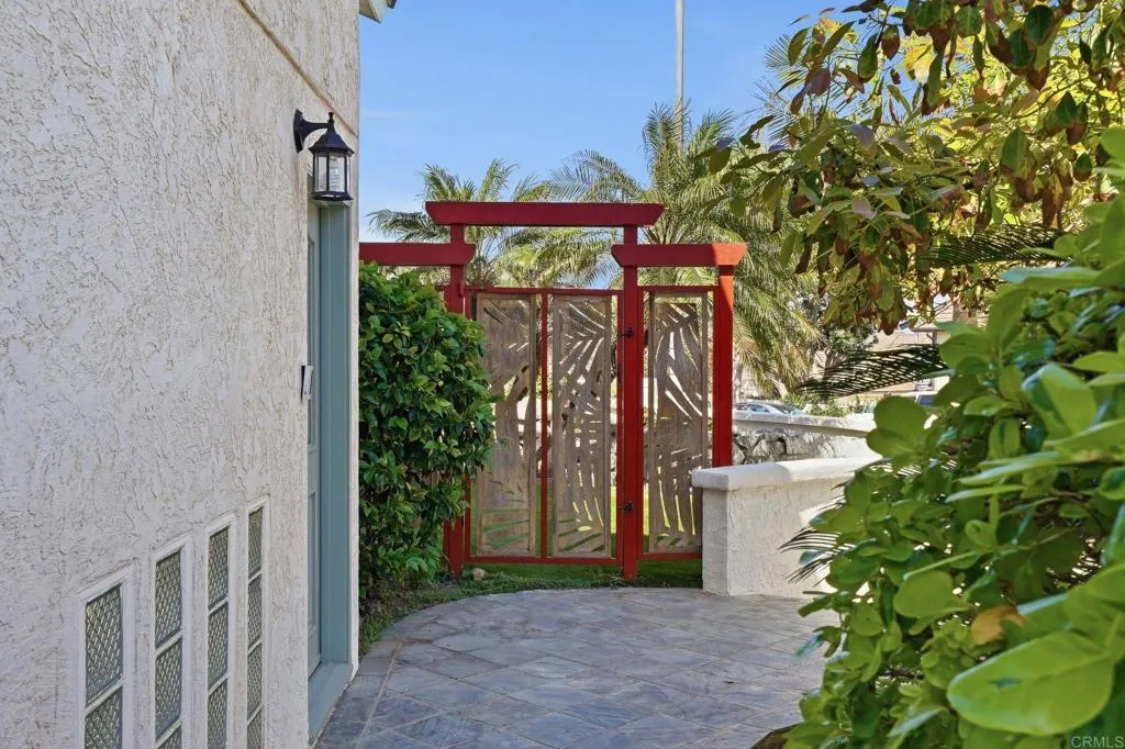 Additional image 27 of 2438 Ocean Street, Carlsbad, CA 92008