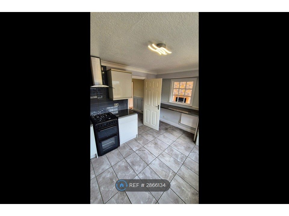 Additional image 9 of 3 bed terraced house to rentFountains Avenue, Grimsby DN37