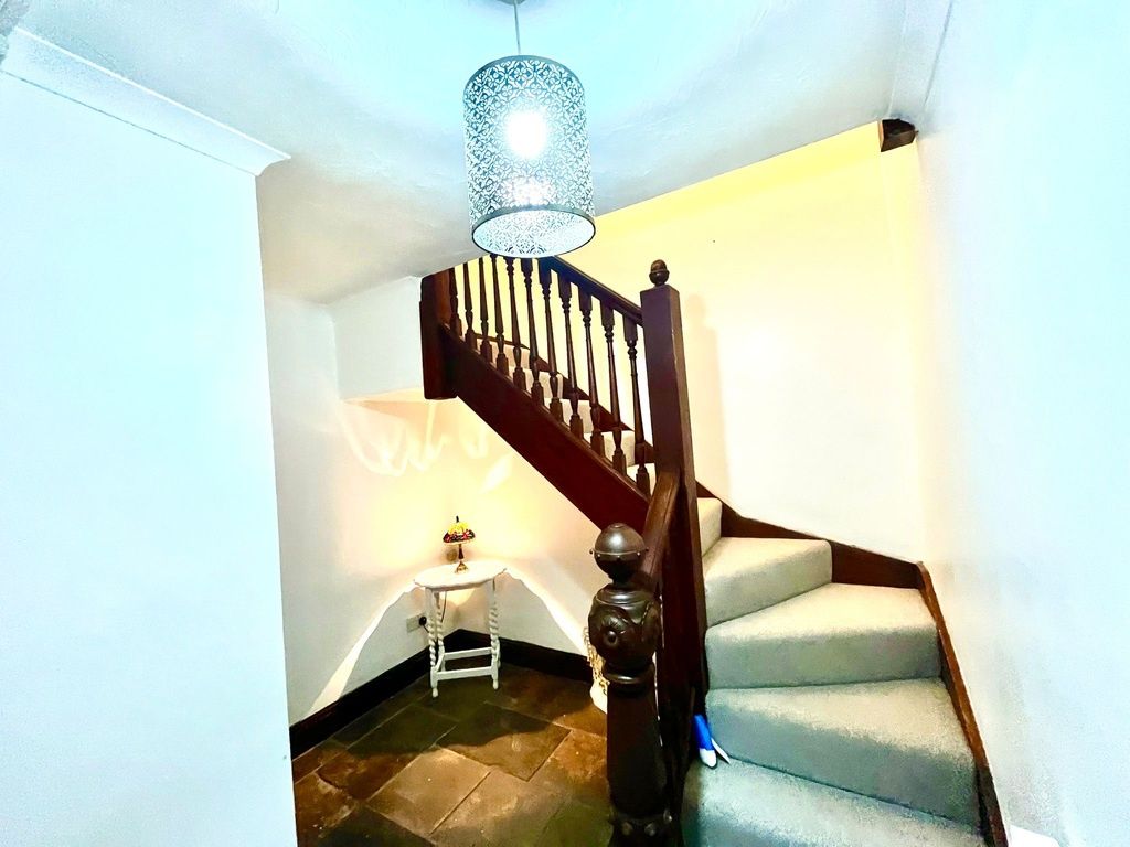 Additional image 15 of 3 bed semi-detached house to rentElborough Avenue, Bristol BS49