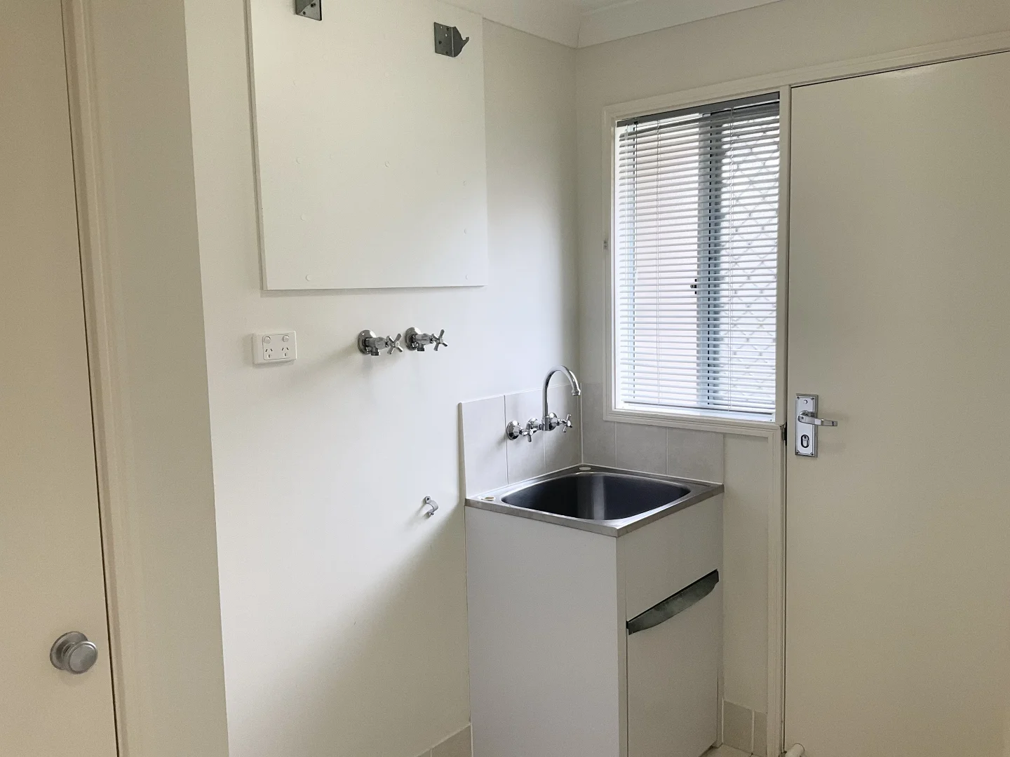 Additional image 14 of Lawnton QLD 4501