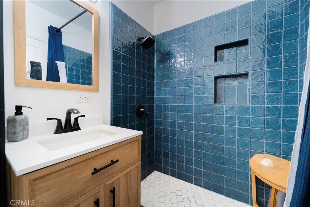Additional image 41 of 6039 Bartmus Street, Commerce, CA 90040