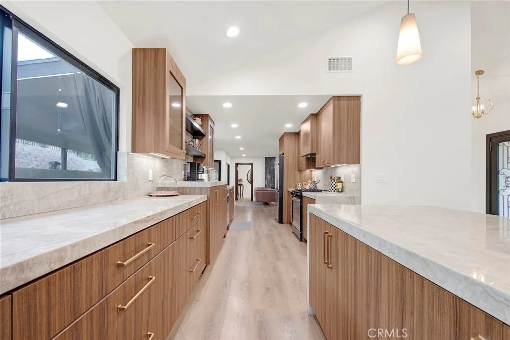 Additional image 7 of 13043 Garris Avenue, Granada Hills, CA 91344