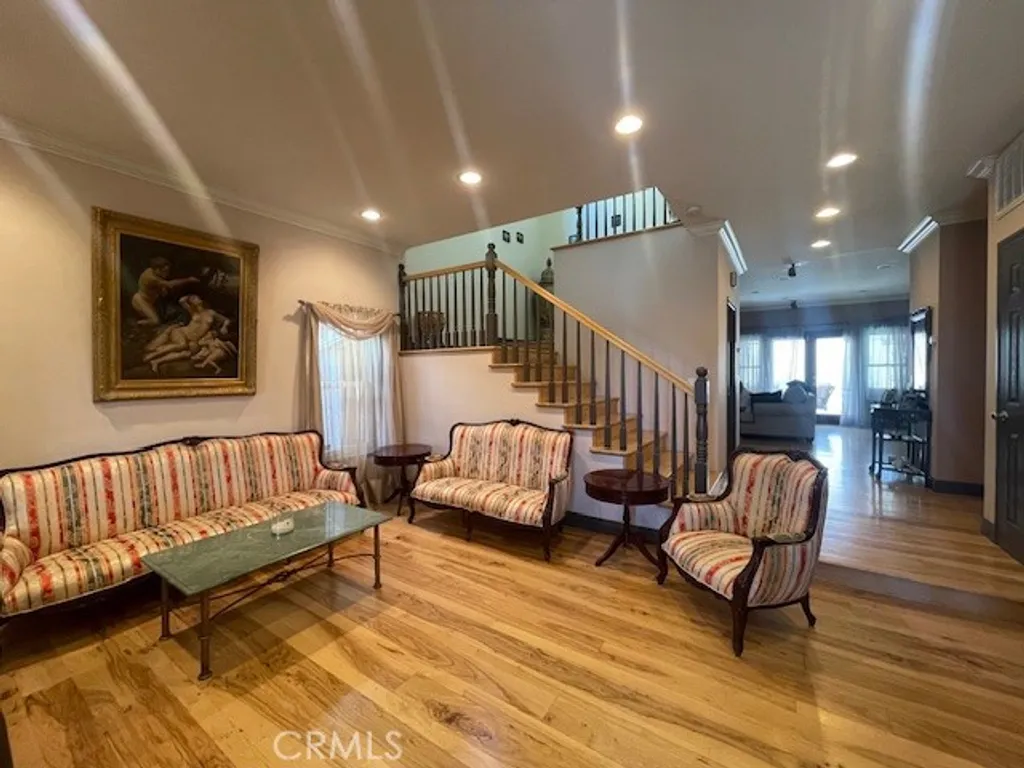 Additional image 7 of 10066 Golden Oaks Ave, Tujunga, CA 91042
