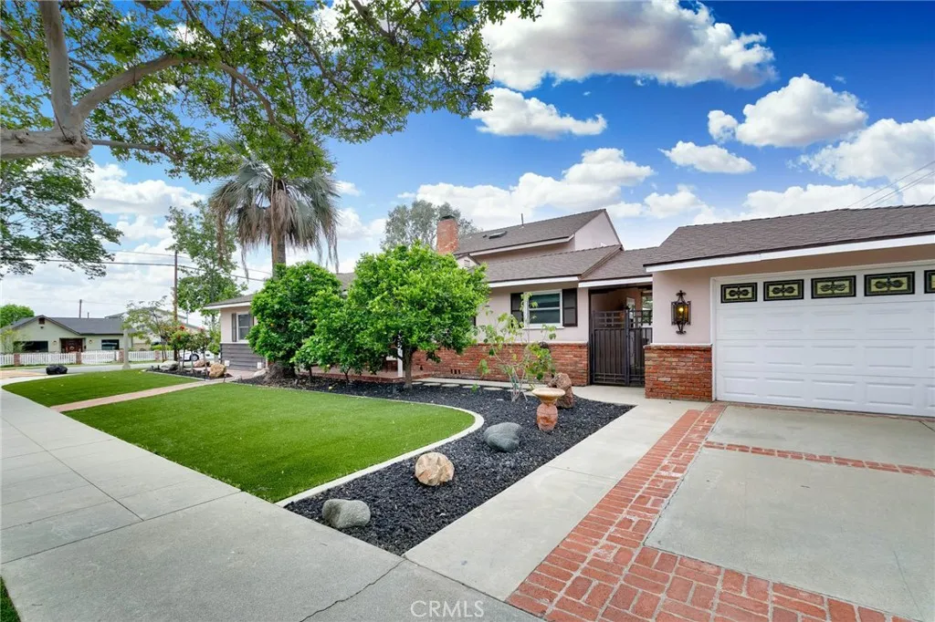 Additional image 38 of 307 11th, Azusa, CA 91702