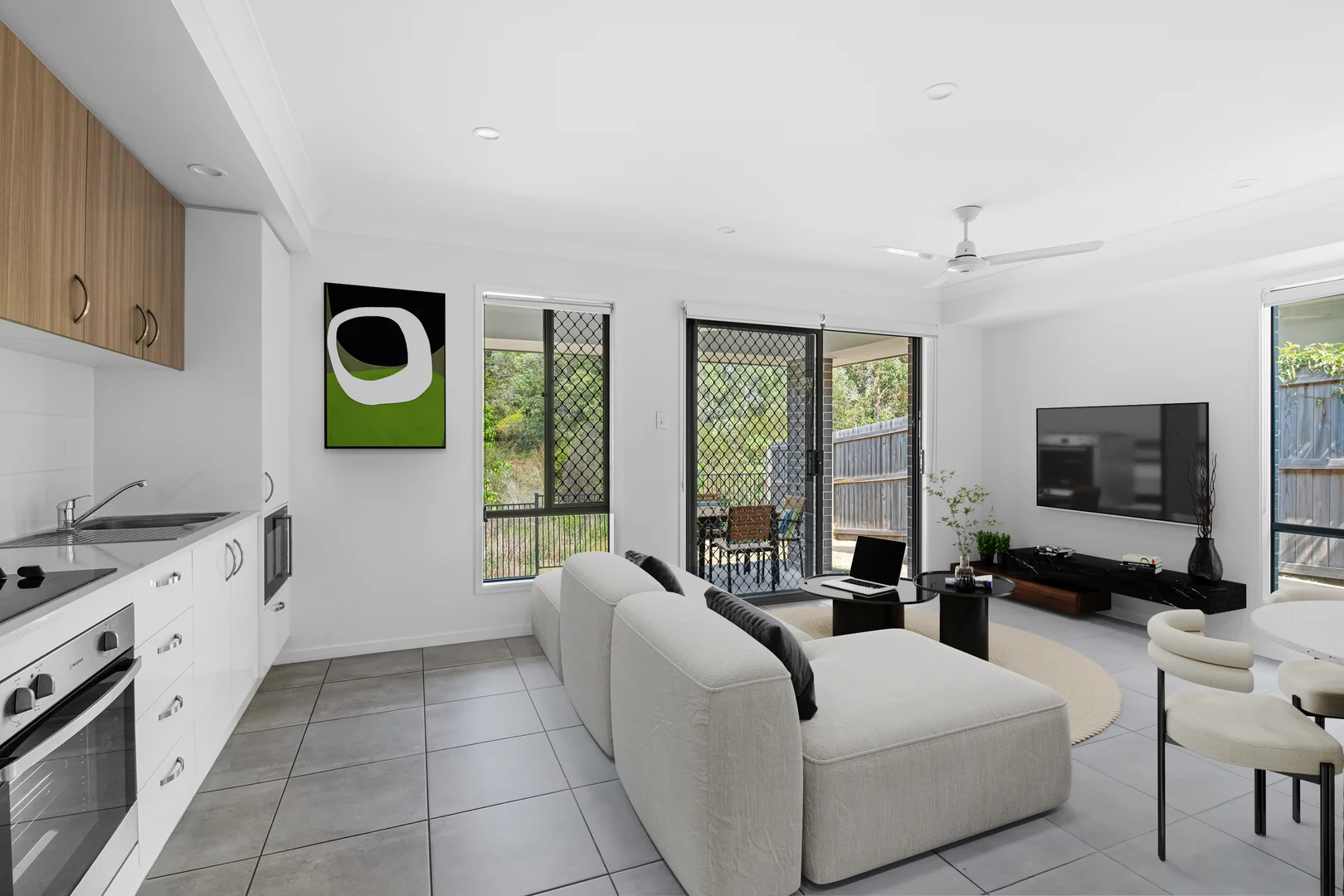 Additional image 11 of 10 Roselea Avenue, Bahrs Scrub QLD 4207
