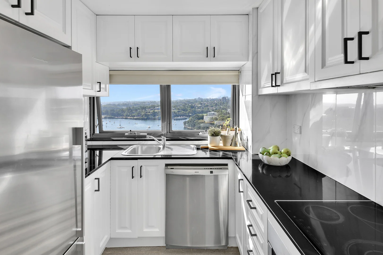 Additional image 7 of 128/14-28 Blues Point Road, McMahons Point NSW 2060