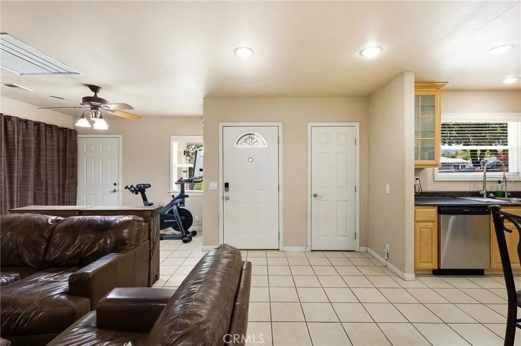 Additional image 5 of 226 Hartzell Avenue, Redlands, CA 92374