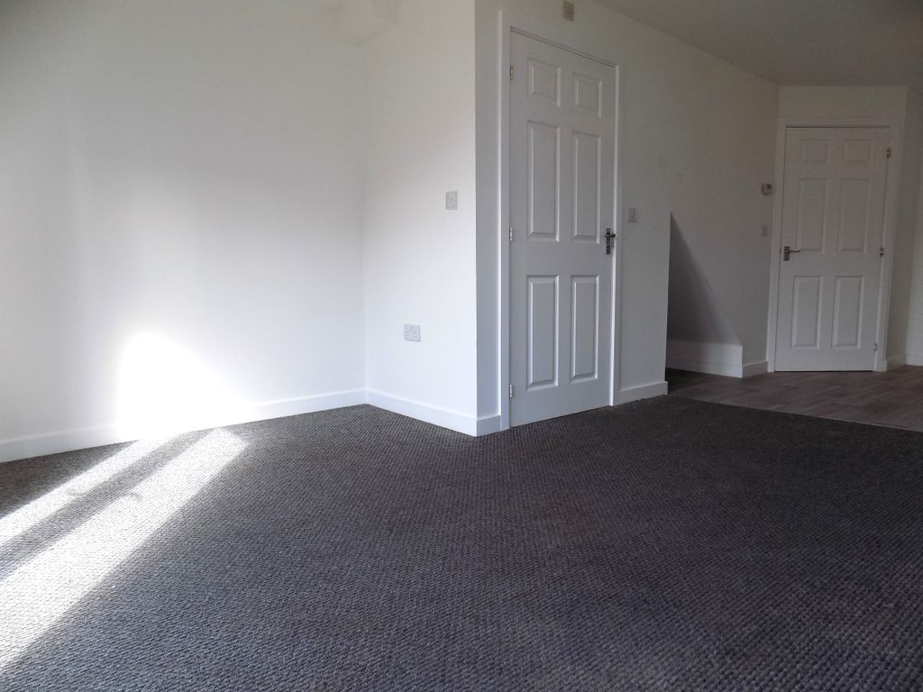 Additional image 6 of 3 bed town house to rentRegal Walk, Bridgwater TA6