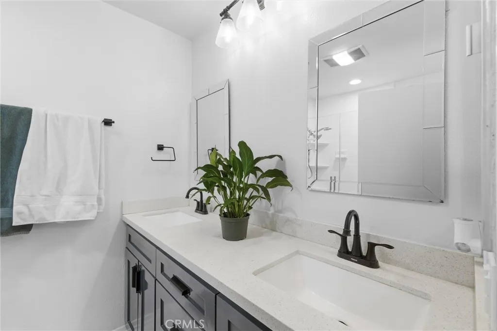 Additional image 53 of 4275 Via Arbolada Unit 210, Los Angeles, CA 90042