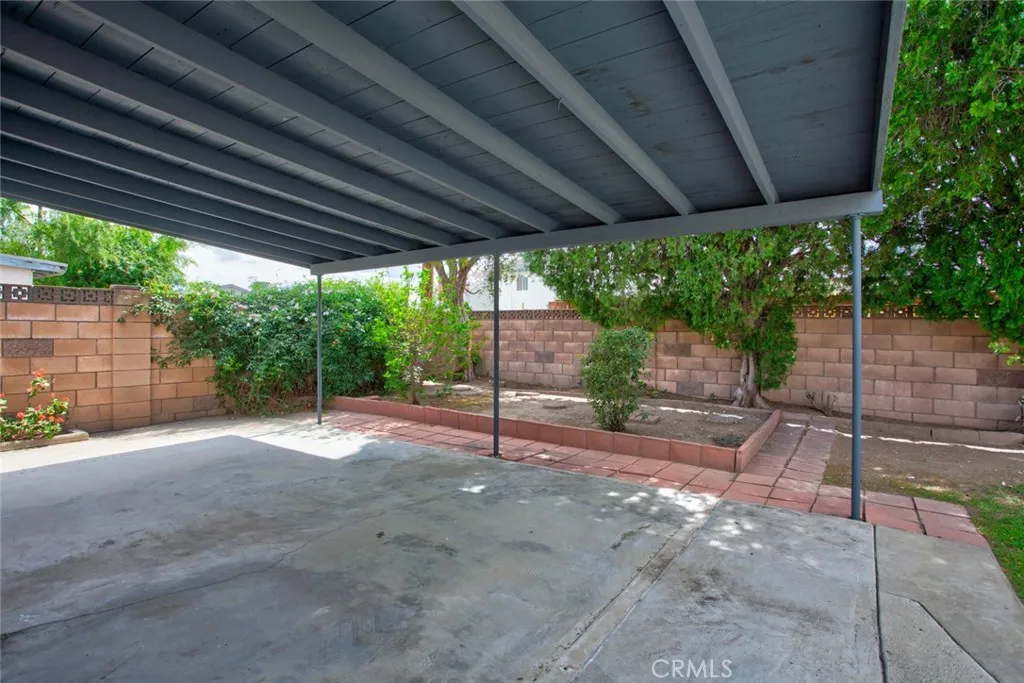 27431 Arriola Avenue, Saugus, CA 91350