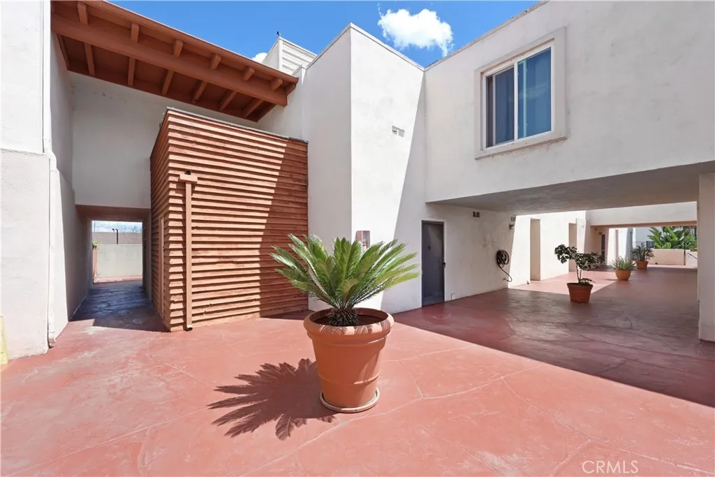 Additional image 43 of 7033 Stewart And Gray Road Unit 6, Downey, CA 90241