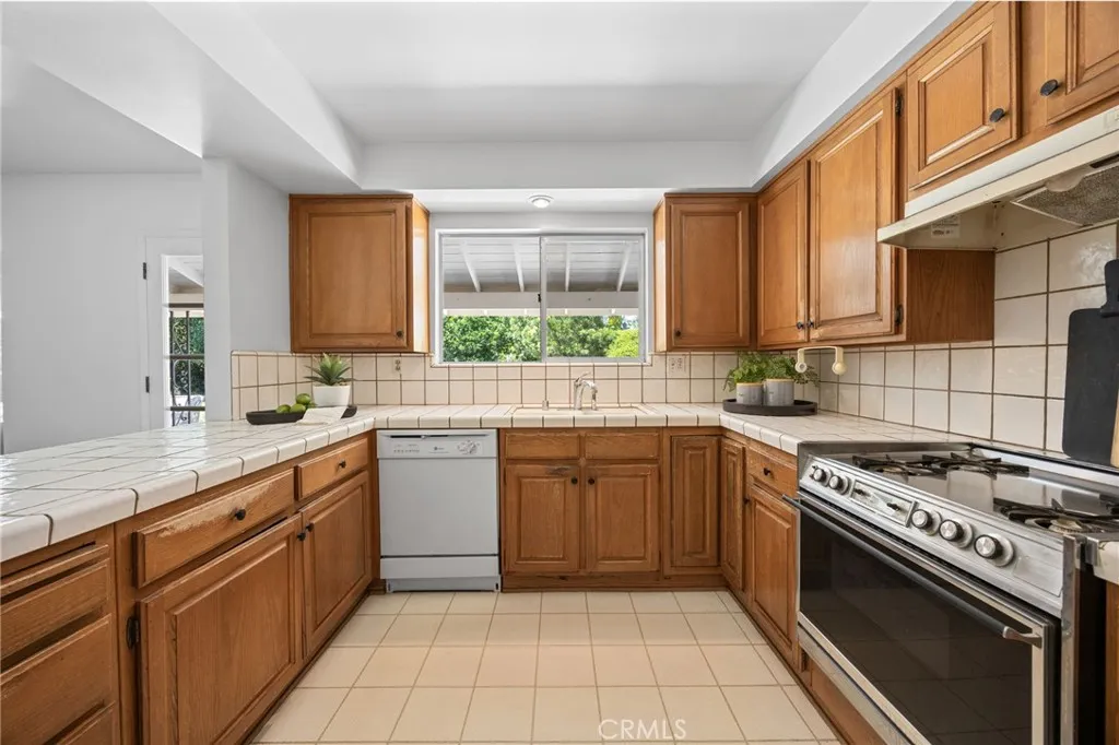 Additional image 47 of 2032 Shelterwood Road, North Tustin, CA 92705