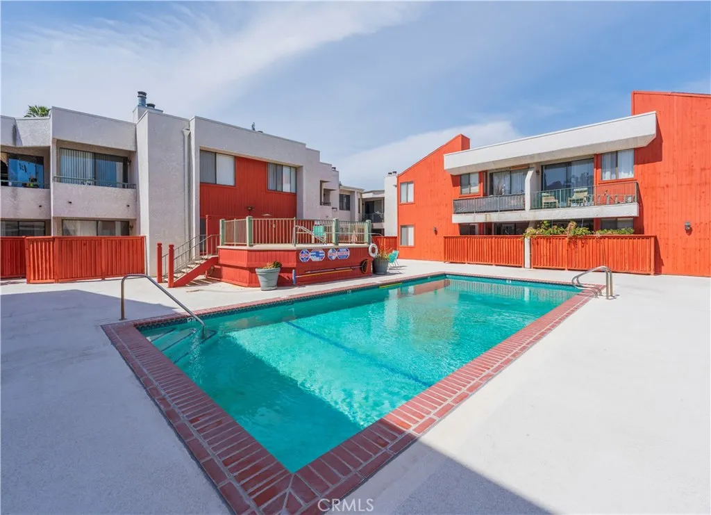 Additional image 19 of 7211 Cozycroft Ave Unit 32, Winnetka, CA 91306
