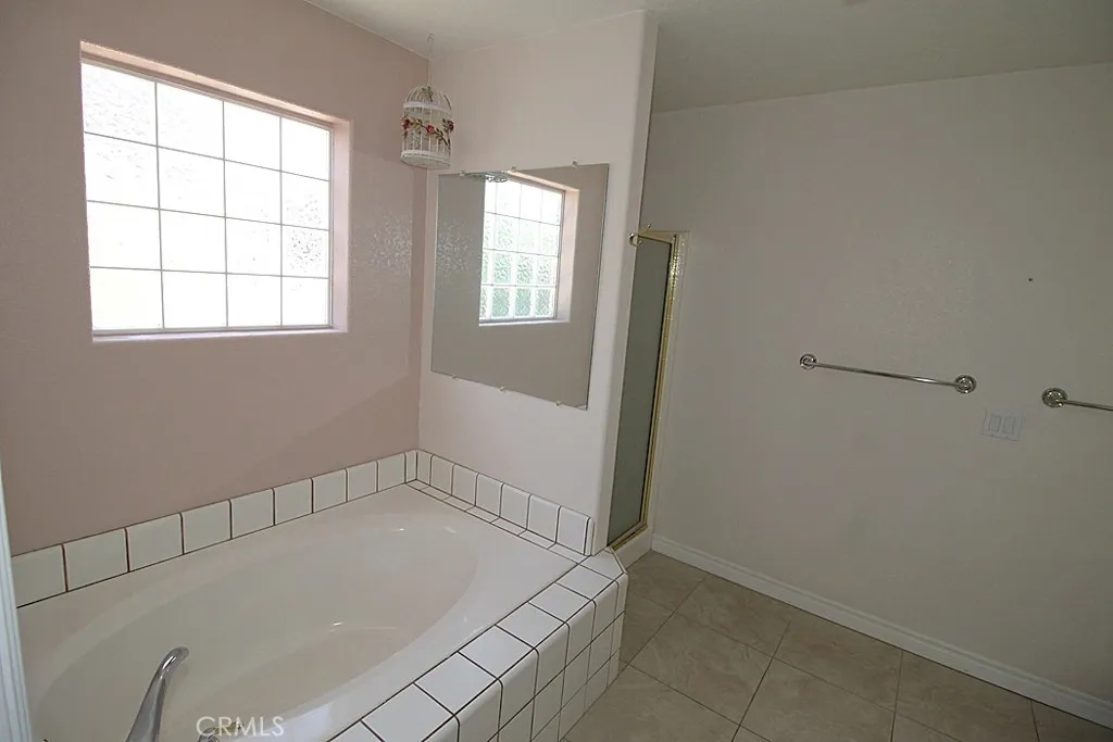 27241 Silver Lakes Pkwy, Helendale, CA 92342