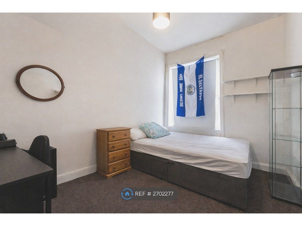 Additional image 3 of 6 bed maisonette to rentBristol Road, Brighton BN2