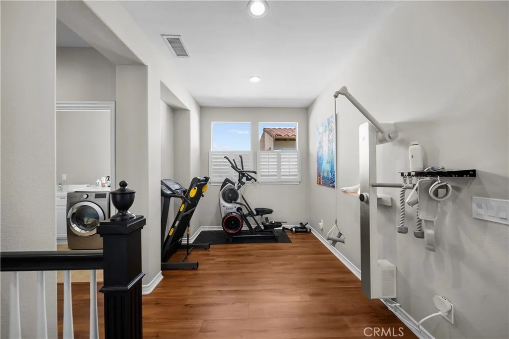 Additional image 117 of 23912 Lakeside Road, Valencia, CA 91355