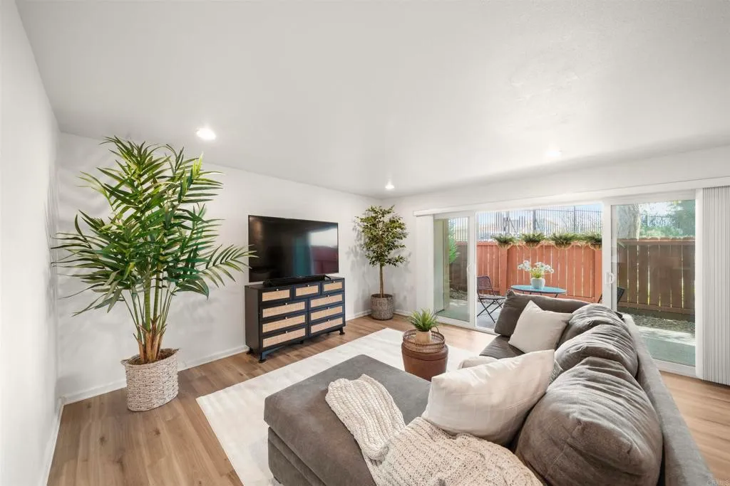 Additional image 7 of 475 N Midway Drive Unit 117, Escondido, CA 92027