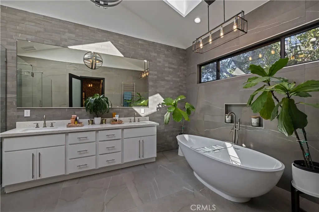 Additional image 13 of 17929 Martha Street, Encino, CA 91316