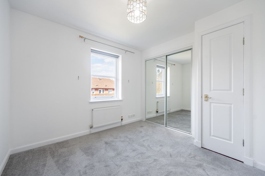 Additional image 6 of 2 bed terraced house to rentMeadow Rise, Newton Mearns, Glasgow G77