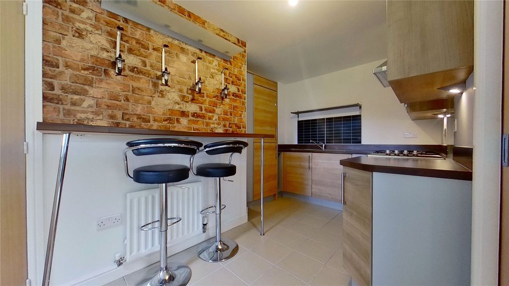 Additional image 6 of 2 bed flat to rentKenley Road, Renfrew, Renfrewshire PA4