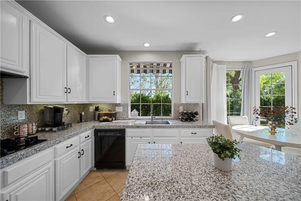 Additional image 100 of 23912 Lakeside Road, Valencia, CA 91355
