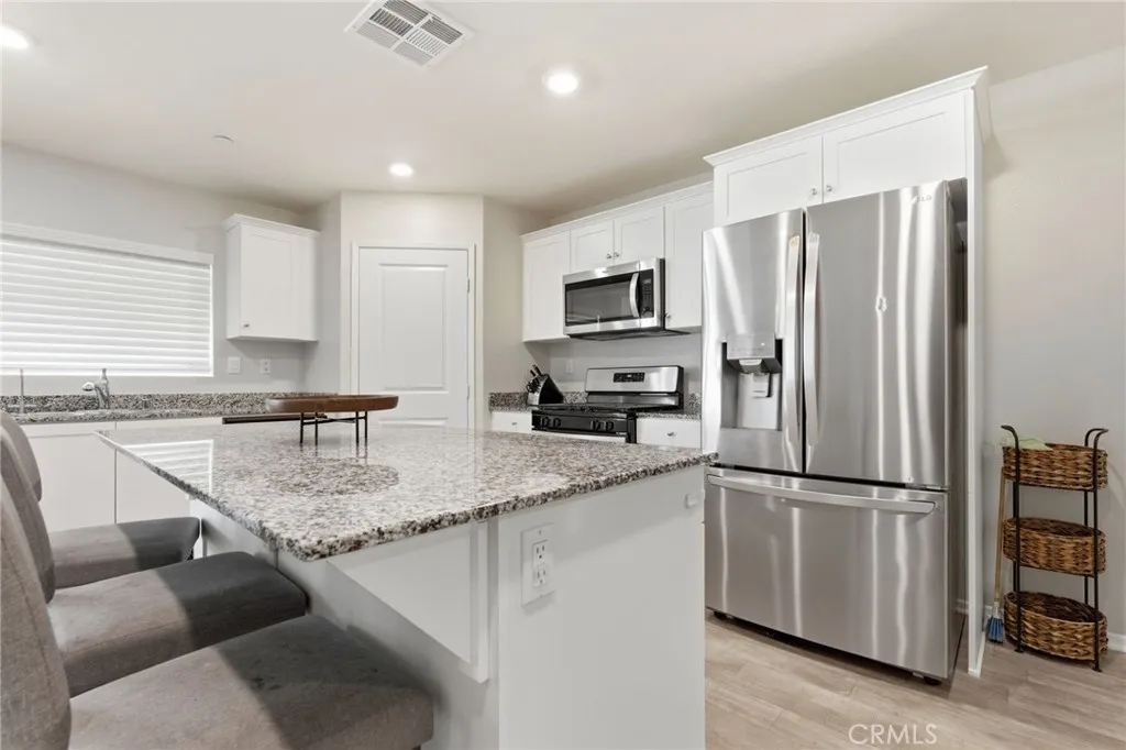 Additional image 6 of 28858 Enclave Ln, Winchester, CA 92596