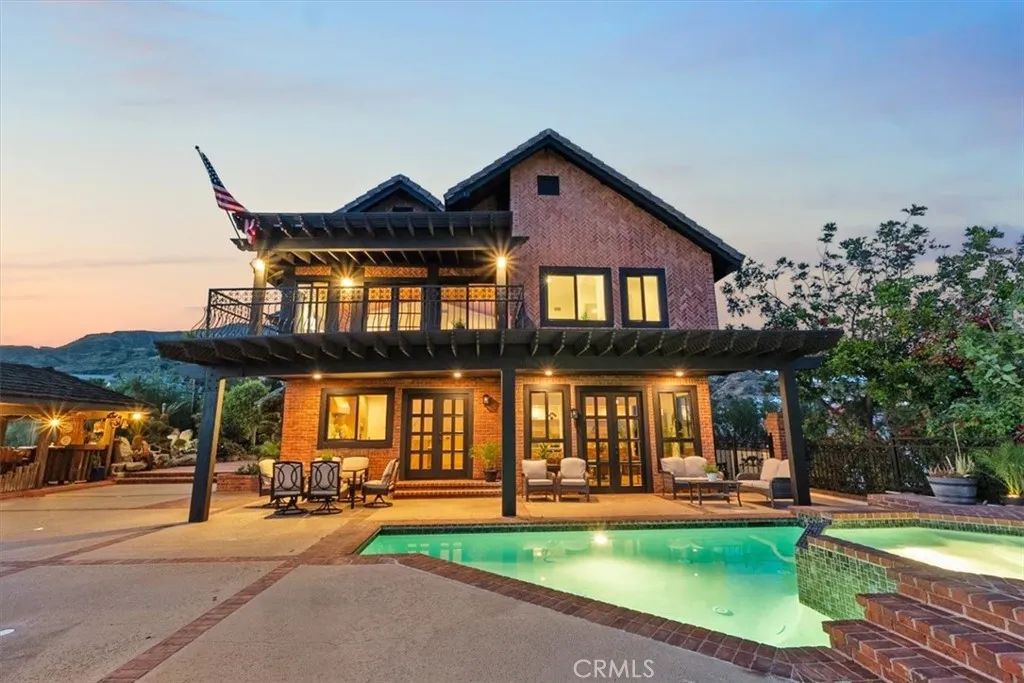 Additional image 139 of 834 Moorside Drive, Glendale, CA 91207