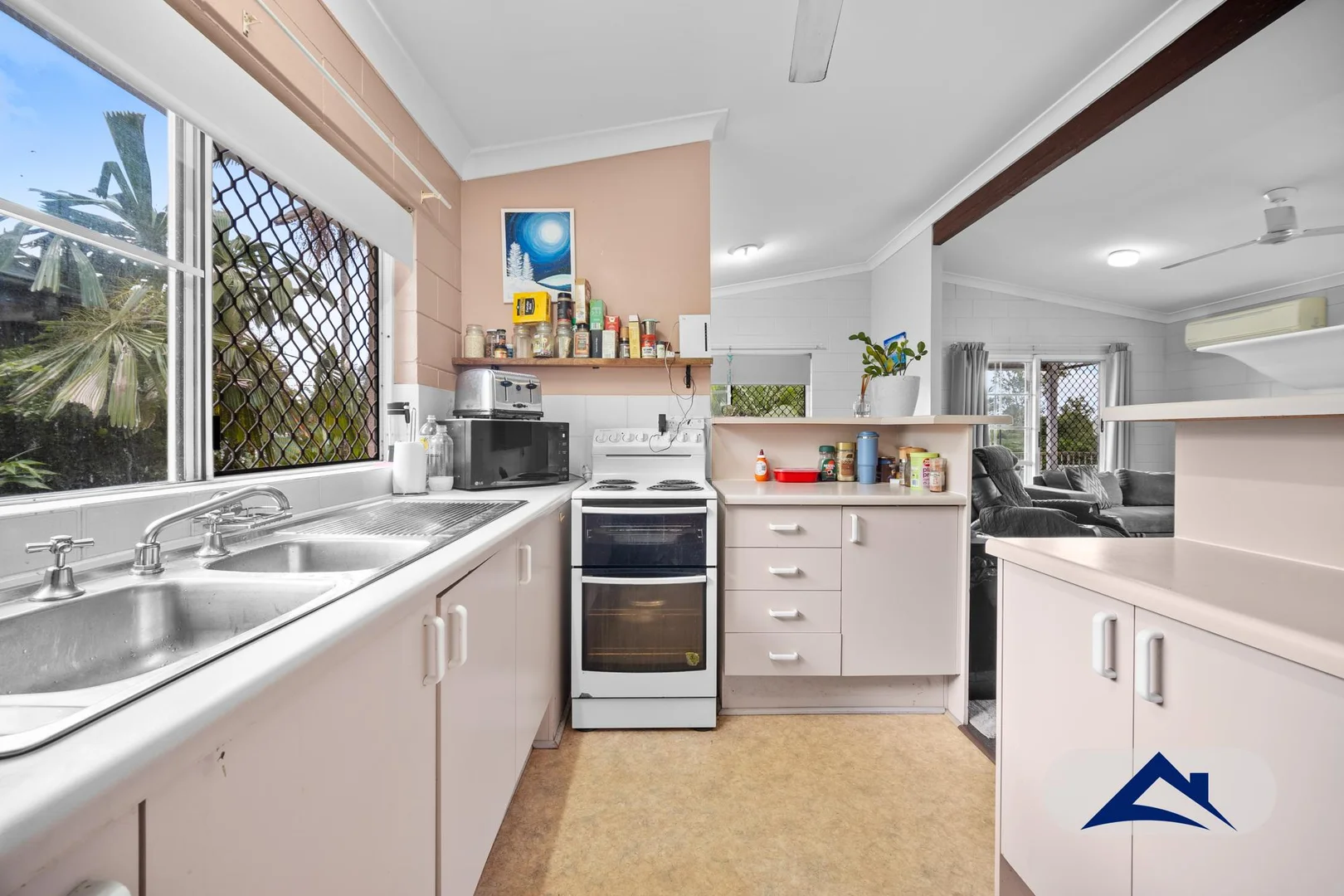 Additional image 2 of 30/87 Macilwraith Street, Manoora QLD 4870