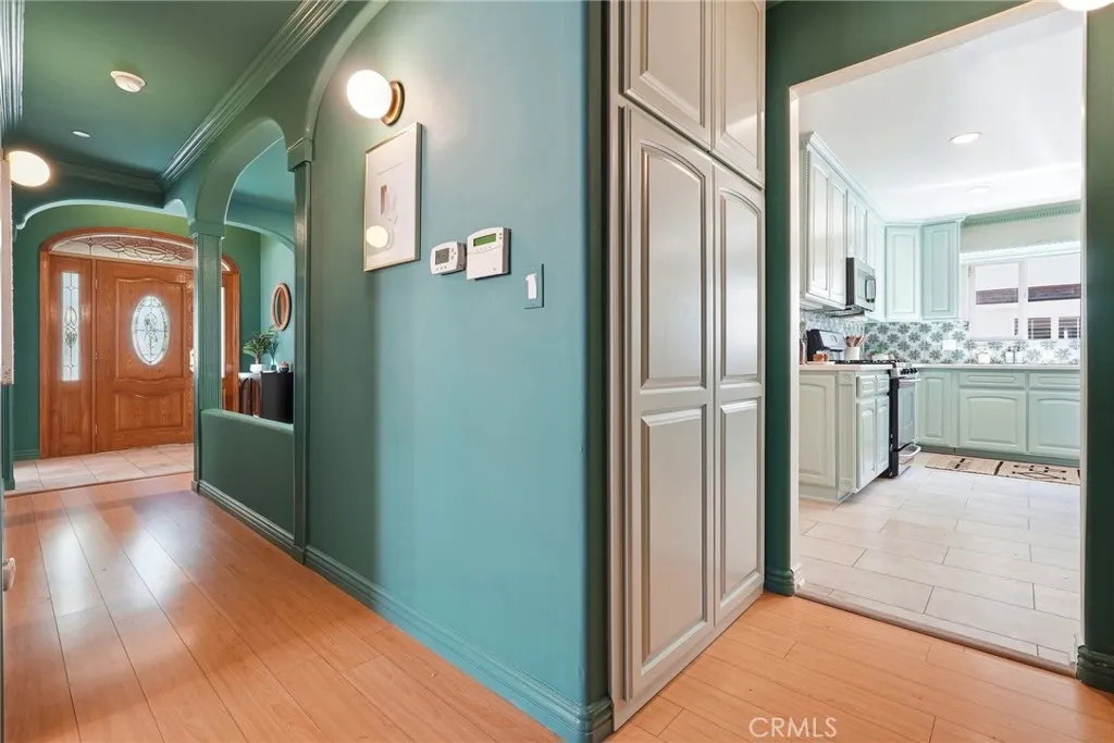 Additional image 14 of 435 Eton Drive, Burbank, CA 91504