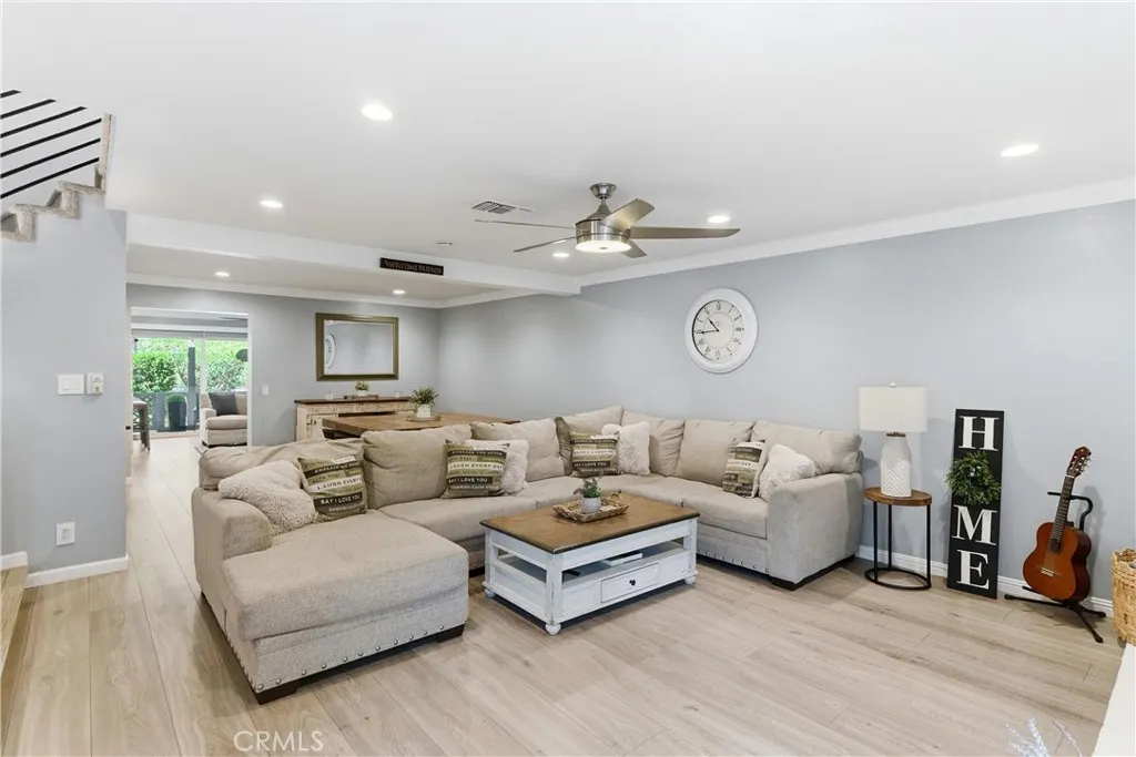6560 E Circulo Dali, Anaheim Hills, CA 92807 photo 4