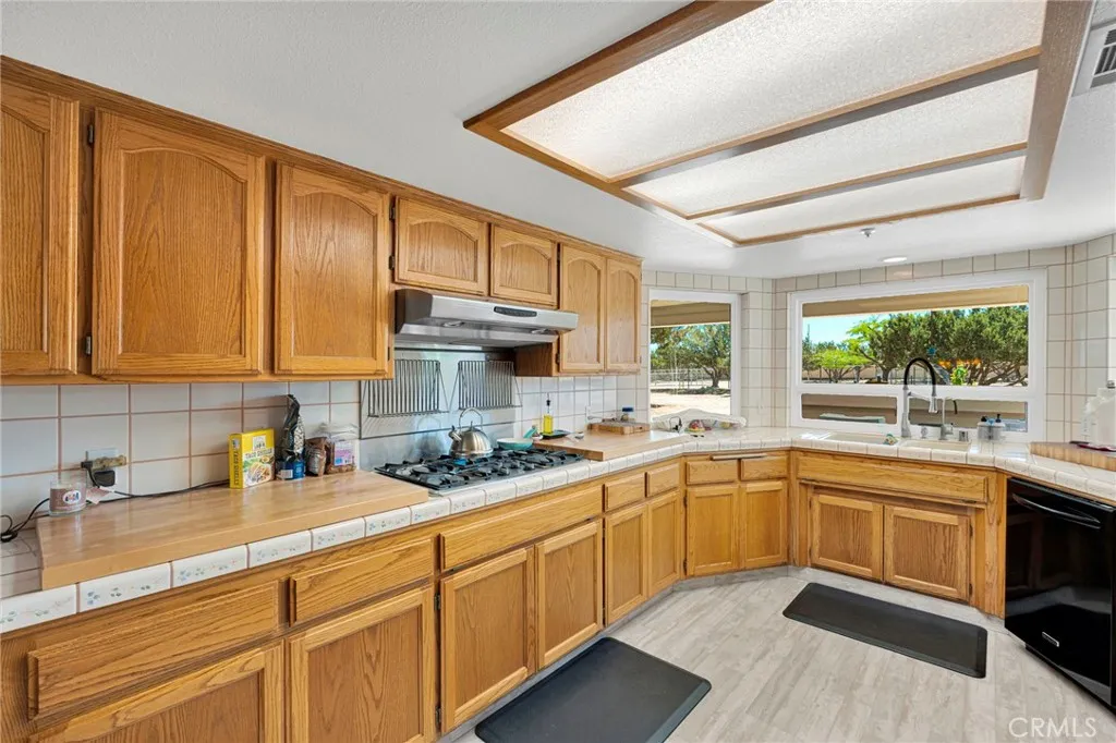 Additional image 130 of 12951 Joshua St, Hesperia, CA 92344