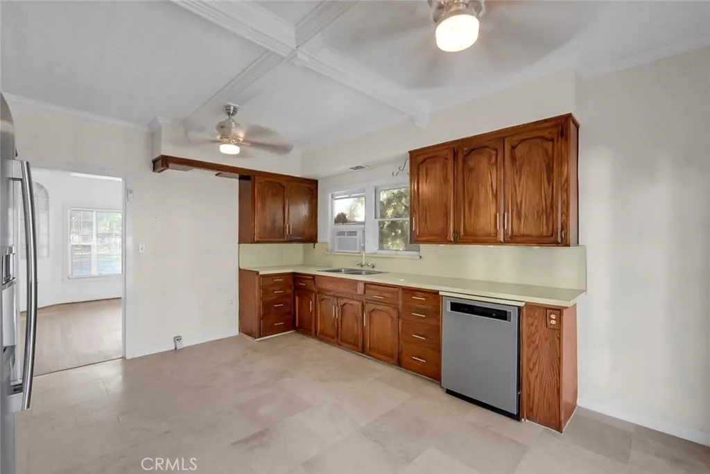 Additional image 6 of 155 N 7th Avenue, Chowchilla, CA 93610