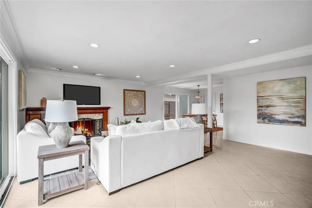 Additional image 62 of 2842 Velasco Ln, Costa Mesa, CA 92626