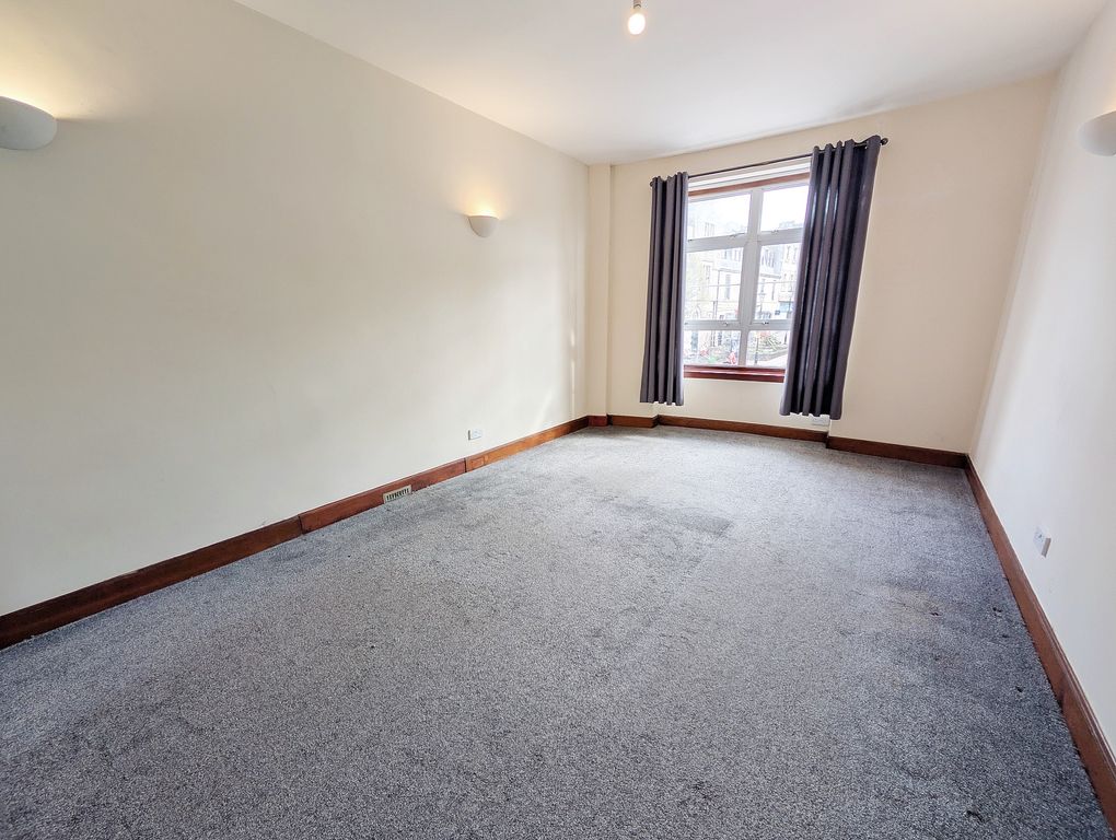 Additional image 8 of 2 bed flat to rentCockburn Street, Falkirk FK1